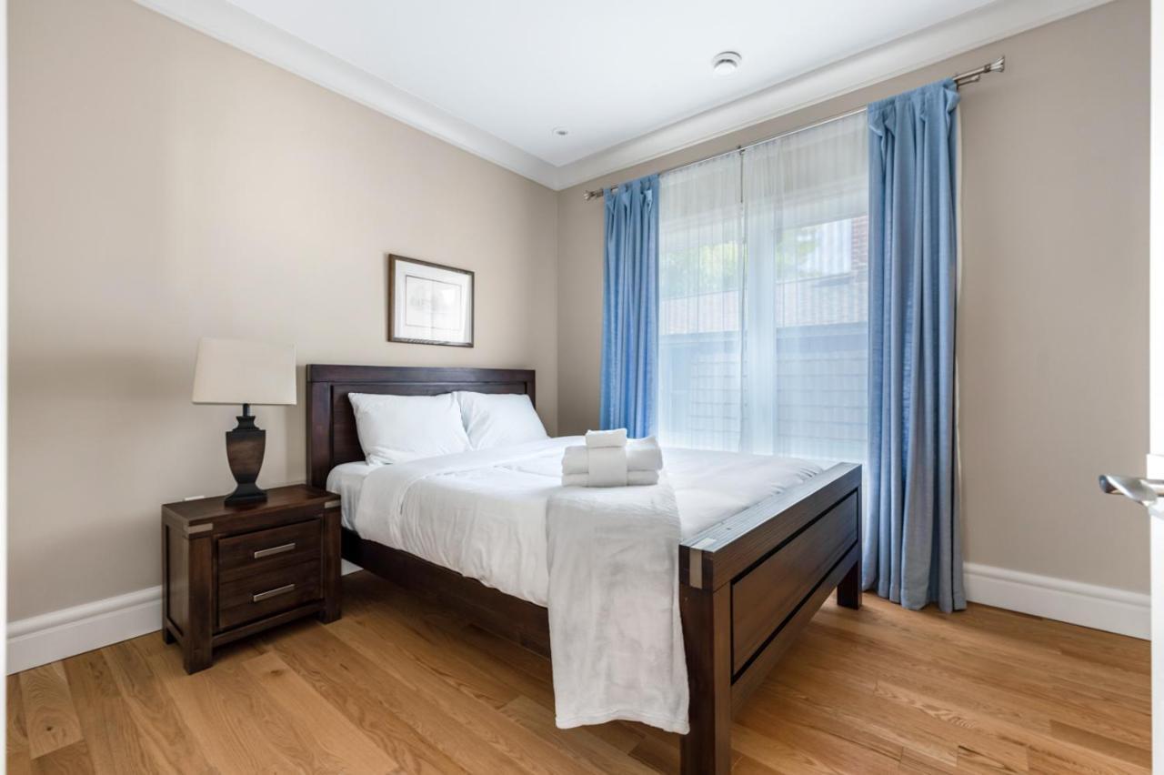 Vancouver Haven: Luxurious Private Bedroom Near Attractions Buitenkant foto